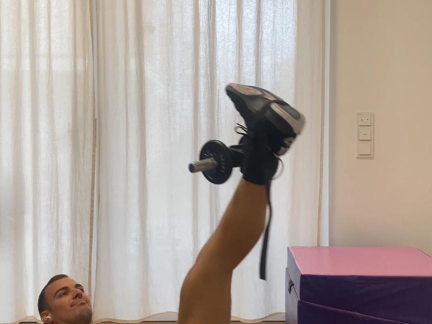 Leg Raise Rueckenlage fuer Bauch